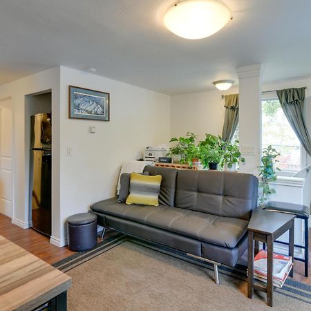 Cozy Anchorage Retreat Less Than 4 Mi To Downtown! Bagian luar foto