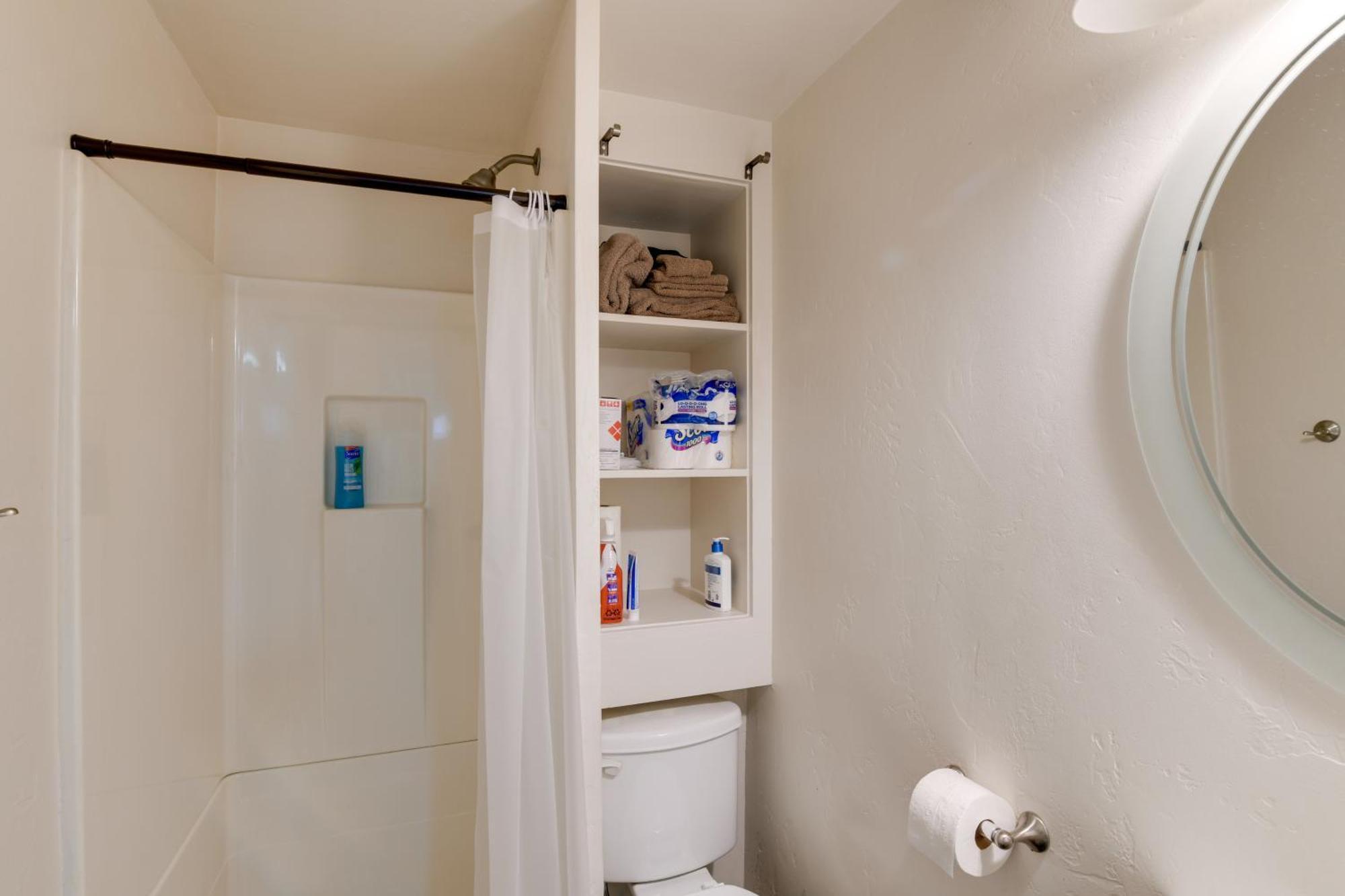 Cozy Anchorage Retreat Less Than 4 Mi To Downtown! Bagian luar foto