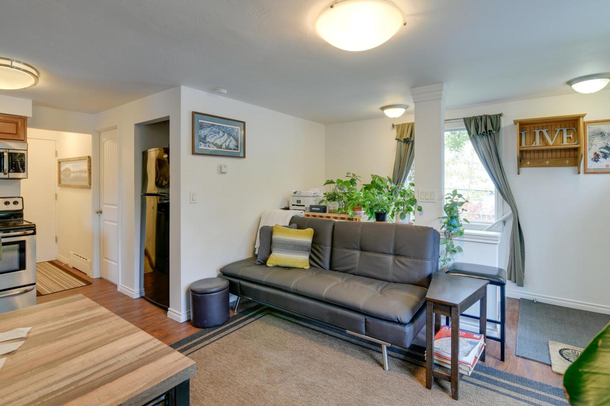 Cozy Anchorage Retreat Less Than 4 Mi To Downtown! Bagian luar foto