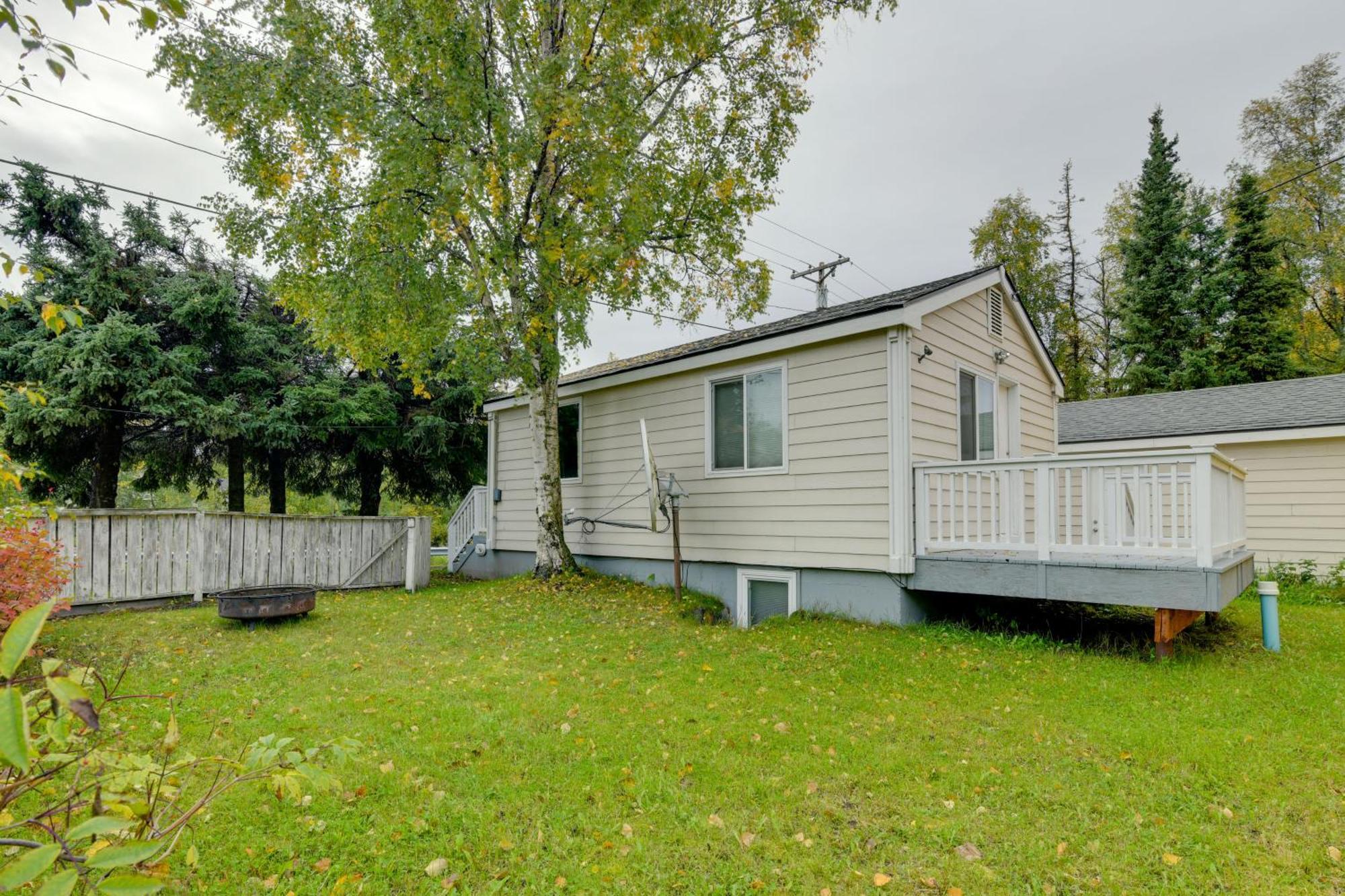 Cozy Anchorage Retreat Less Than 4 Mi To Downtown! Bagian luar foto